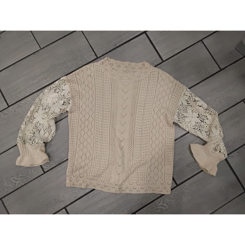 Cream‎ Lace Sleeve Crochet Knit Sweater Top Women's Size M